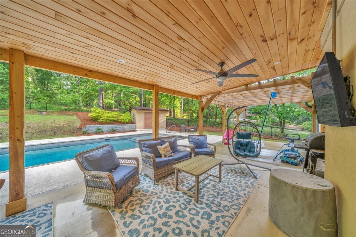 2586 Wesleyan Drive Macon - 36