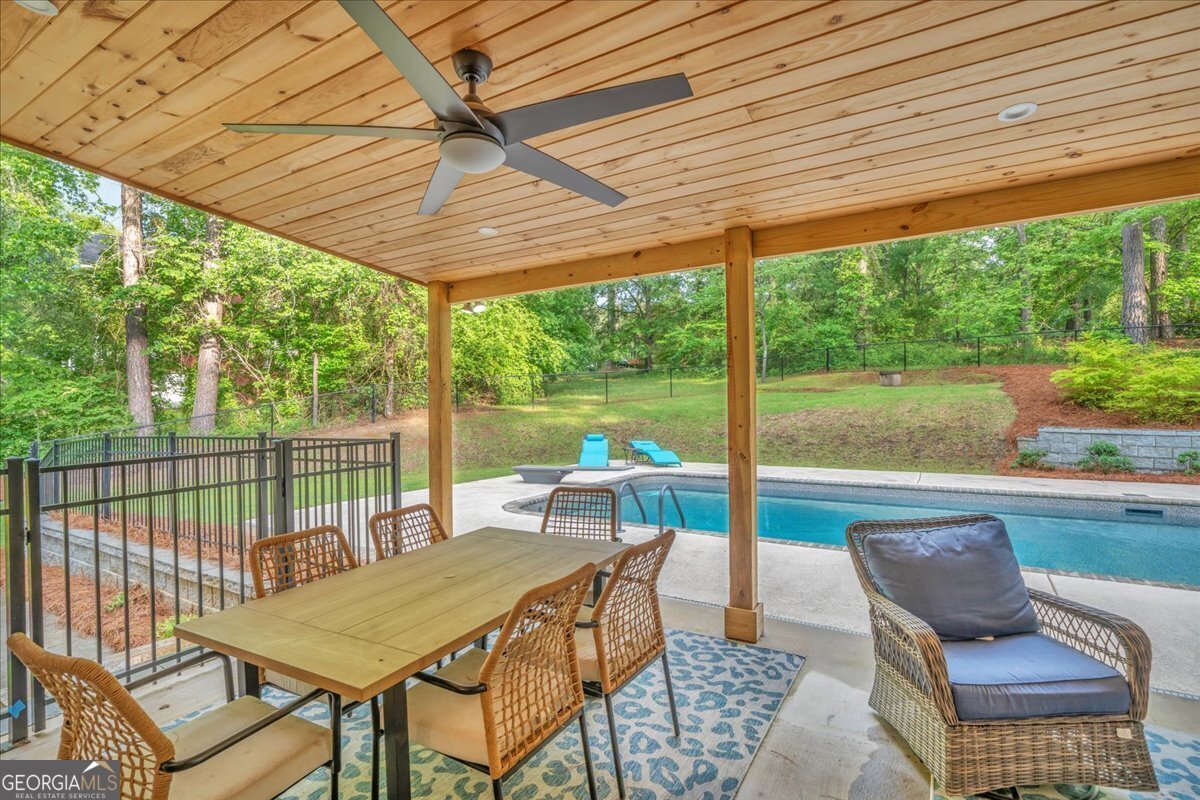 2586 Wesleyan Drive Macon - 37
