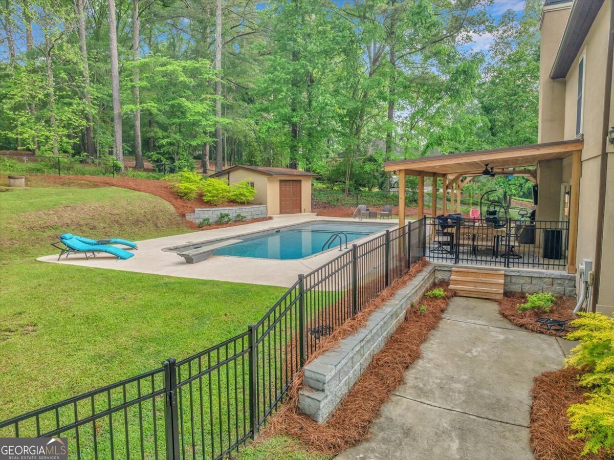 2586 Wesleyan Drive Macon - 40
