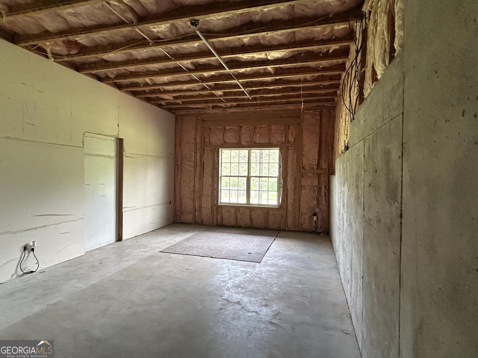 6504 Cedar Mountain Road Douglasville - 25