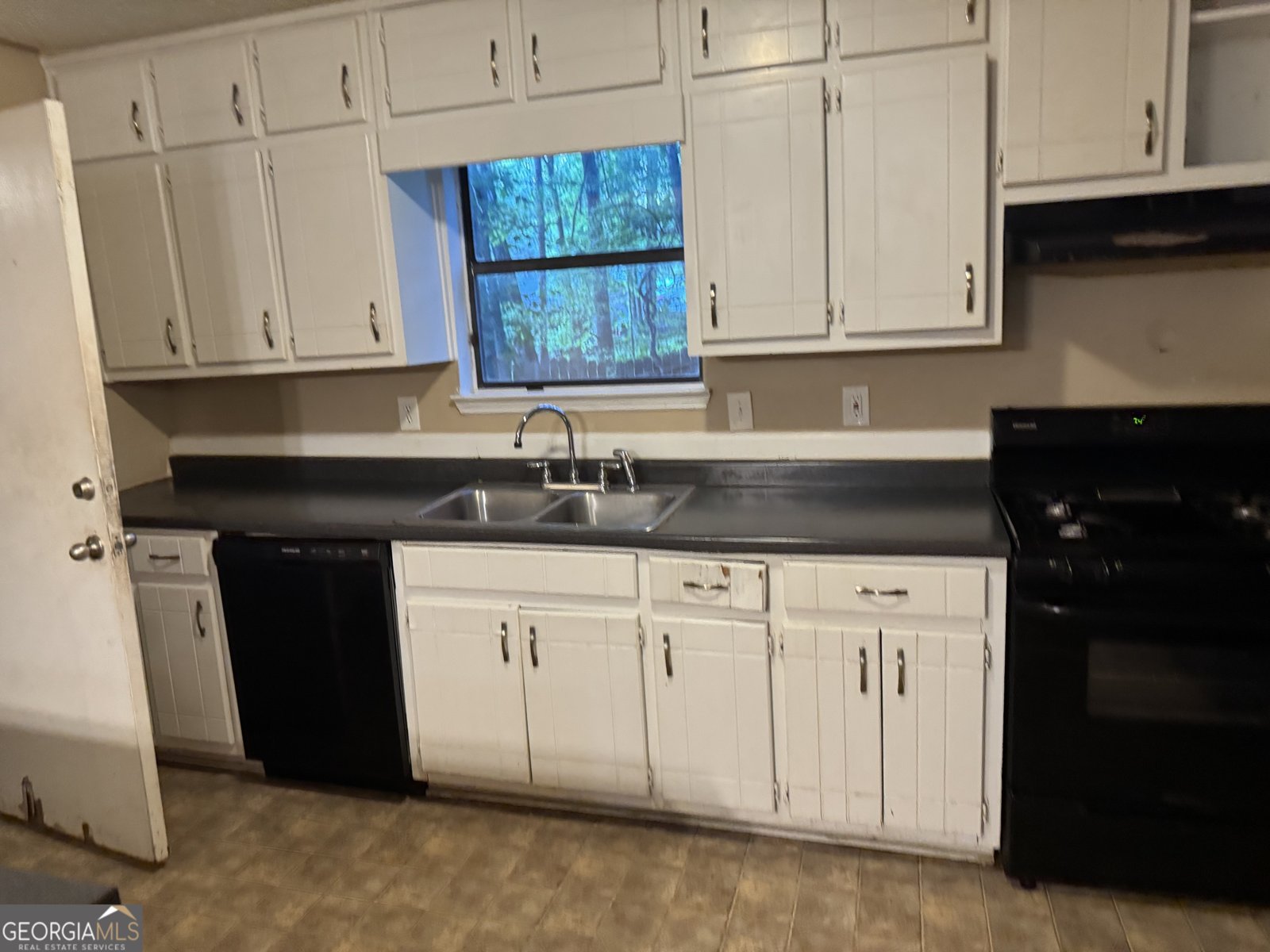 655 Raven Court Jonesboro - 3