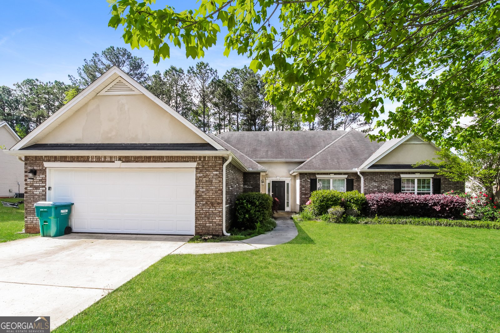 121 Crestwood Court Hampton - 1