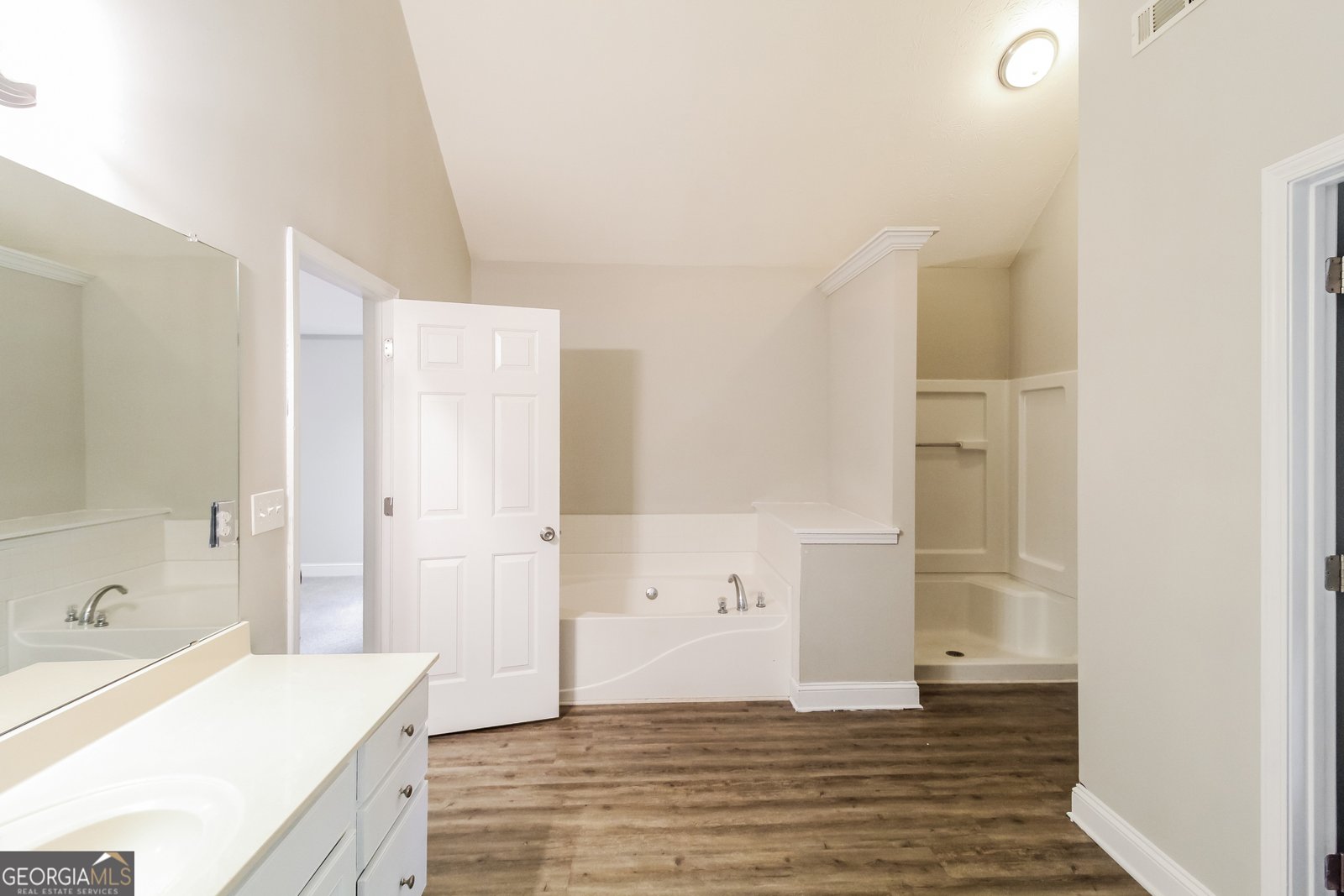 121 Crestwood Court Hampton - 12