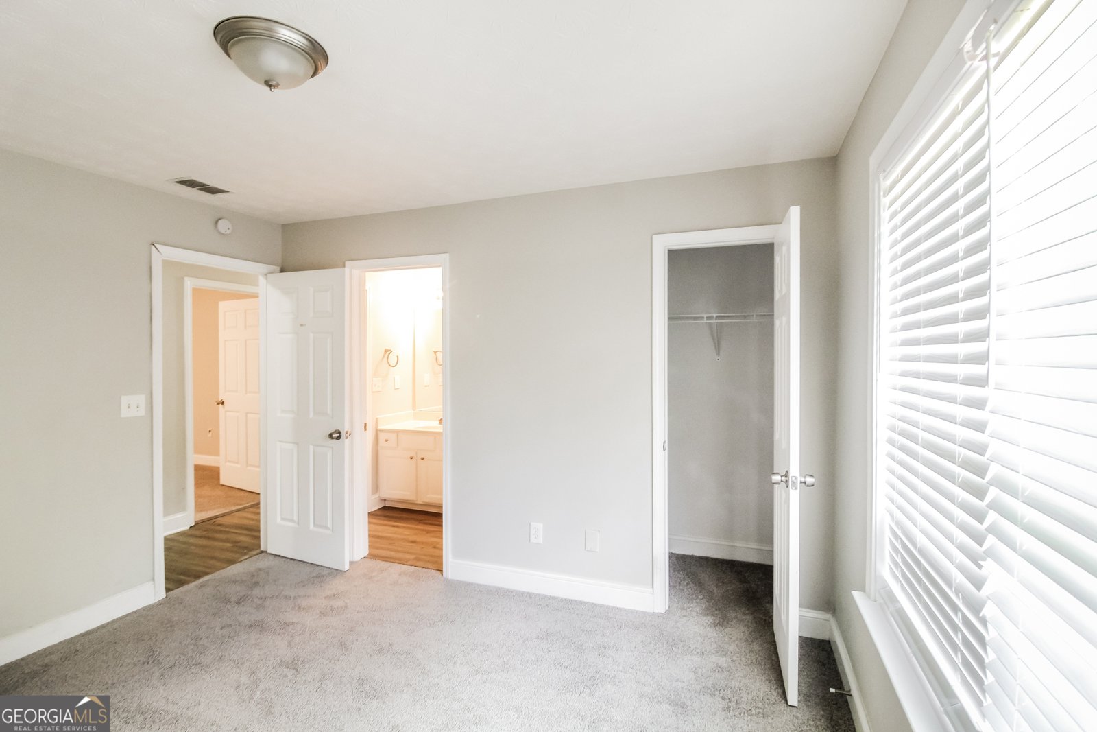 121 Crestwood Court Hampton - 17