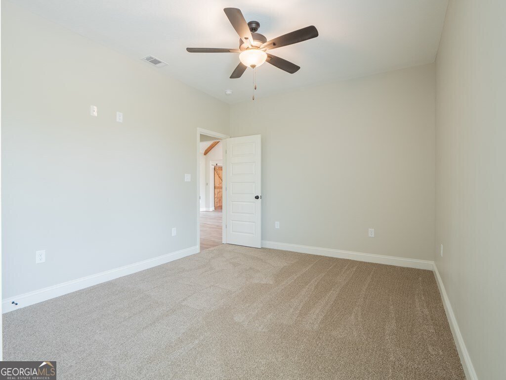 153 Lakeridge Drive Adel - 2