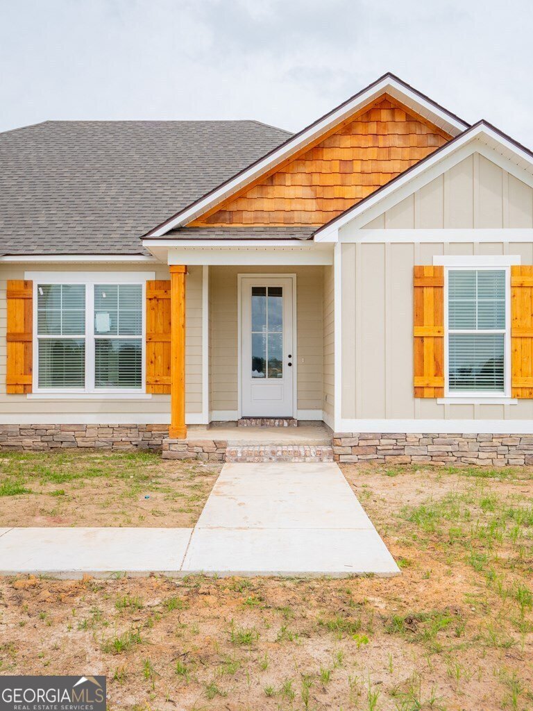 153 Lakeridge Drive Adel - 27