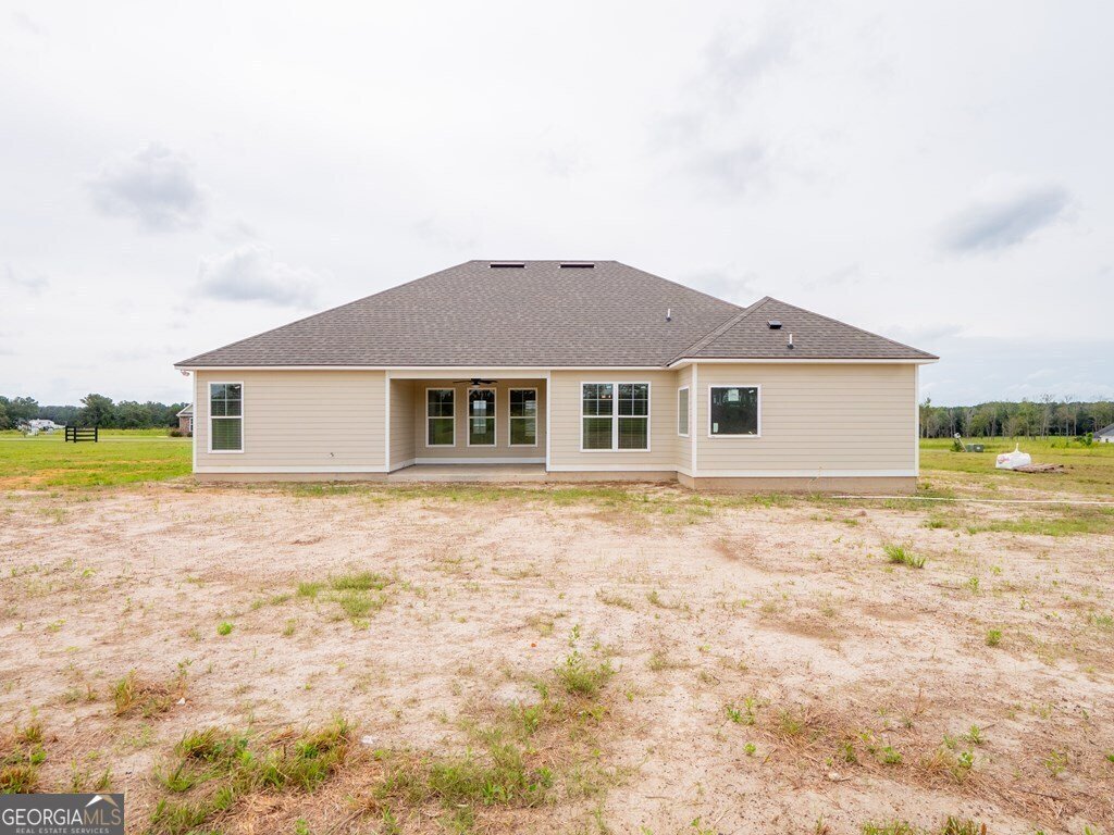 153 Lakeridge Drive Adel - 35