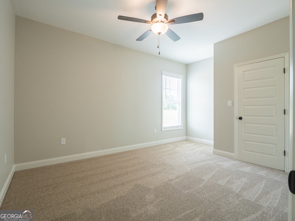153 Lakeridge Drive Adel - 9