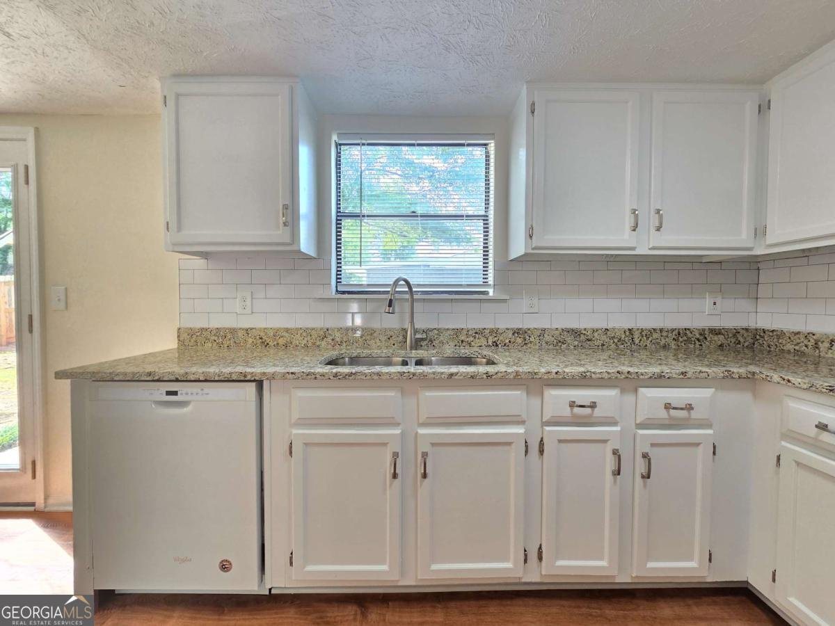 5229 Mountain Village Court Stone Mountain - 19