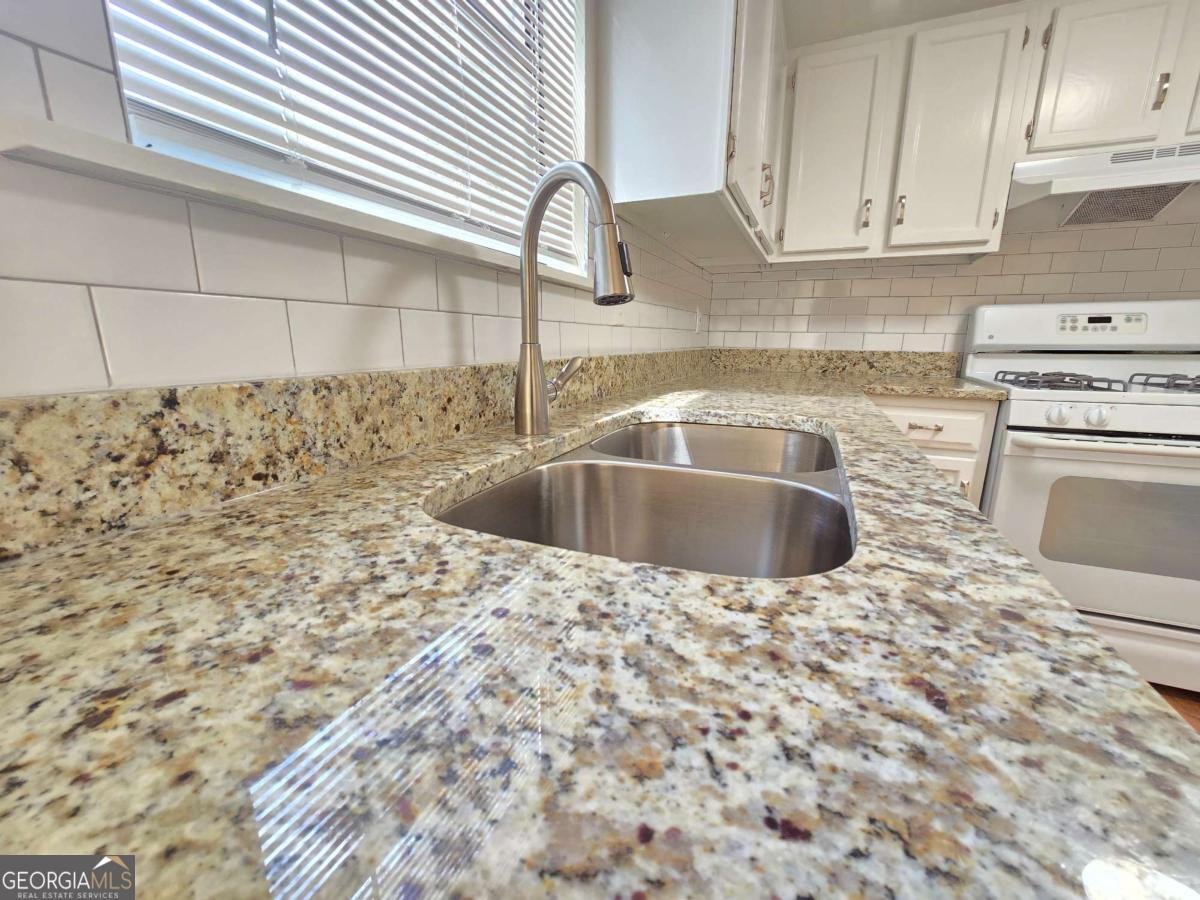 5229 Mountain Village Court Stone Mountain - 23