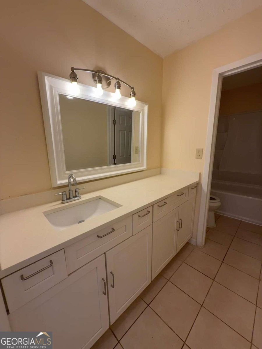 3575 Oakvale Road Decatur - 1