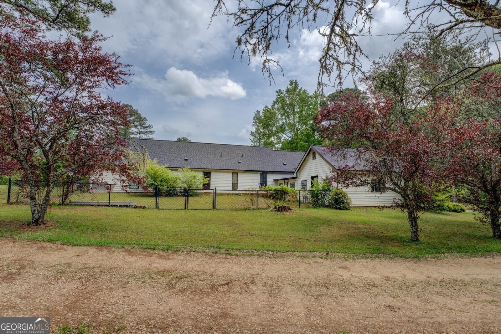 331A County Line Road Jenkinsburg - 43