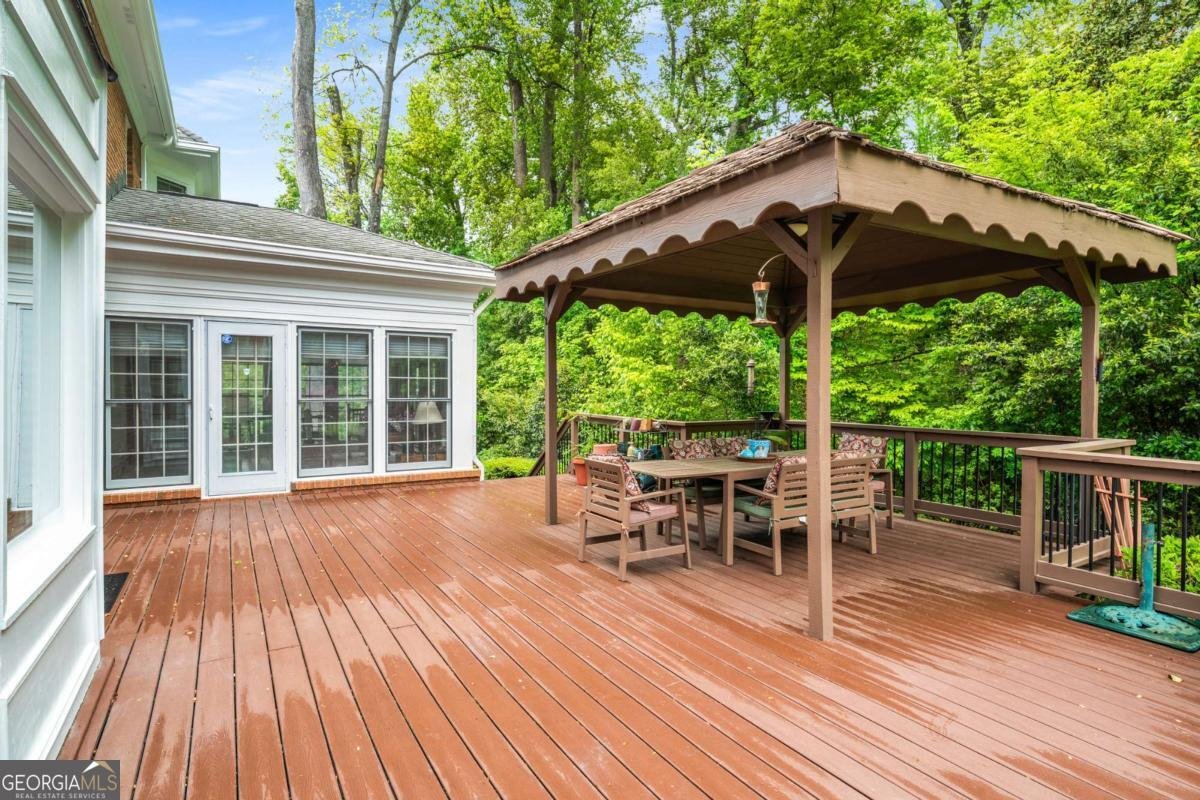 6040 Neely Farm Drive Peachtree Corners - 21