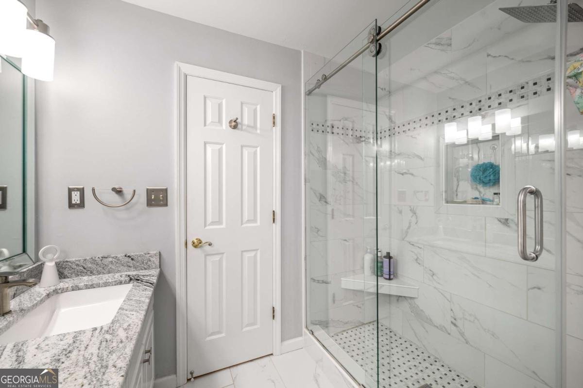 6040 Neely Farm Drive Peachtree Corners - 3