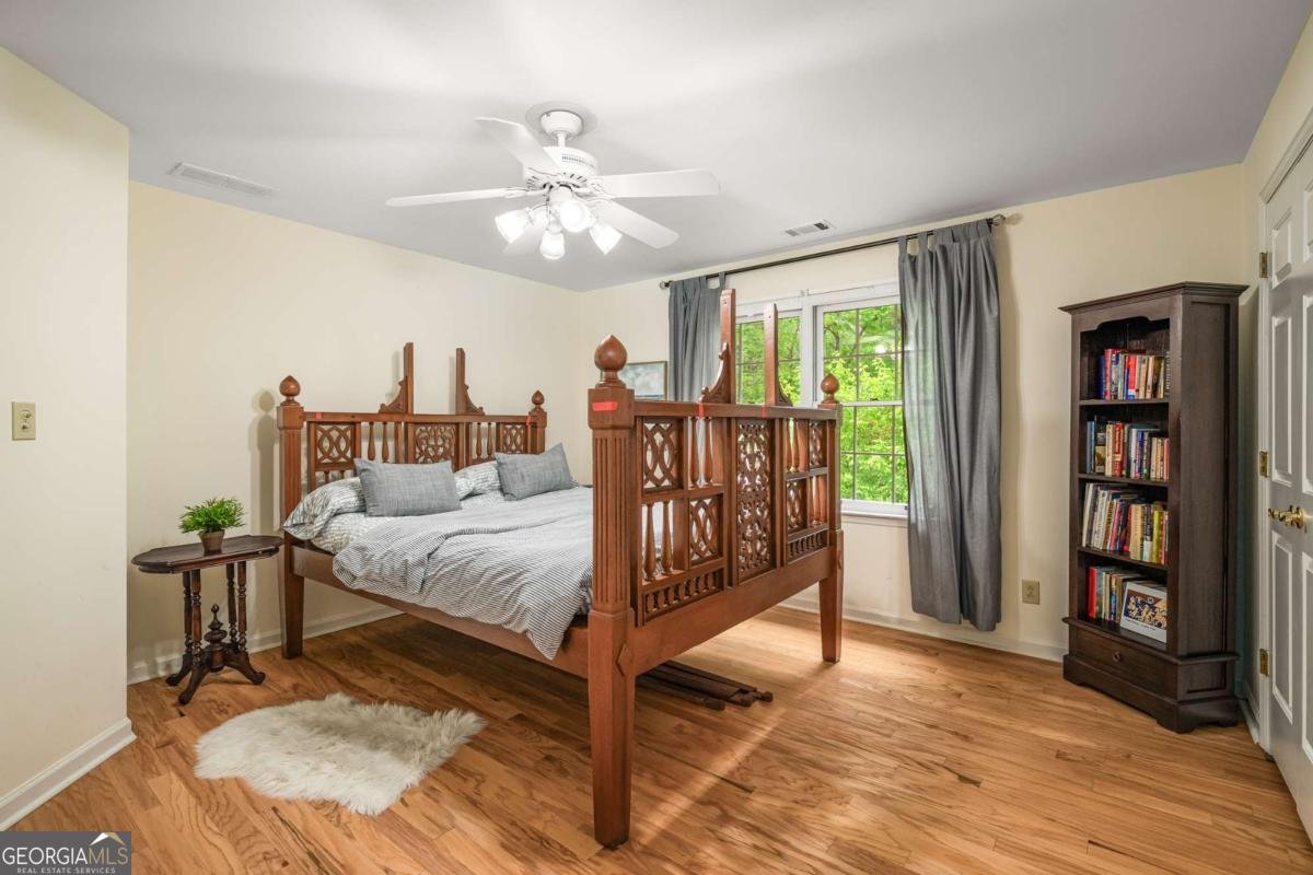 6040 Neely Farm Drive Peachtree Corners - 33
