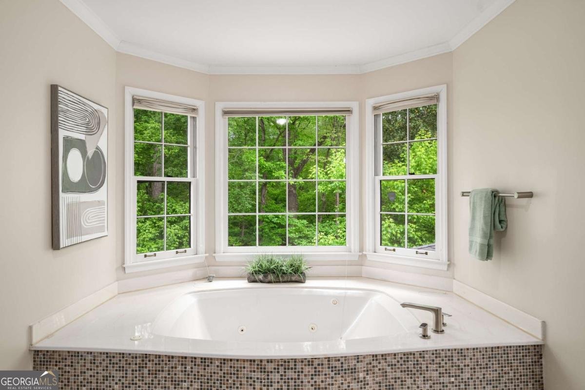 6040 Neely Farm Drive Peachtree Corners - 37