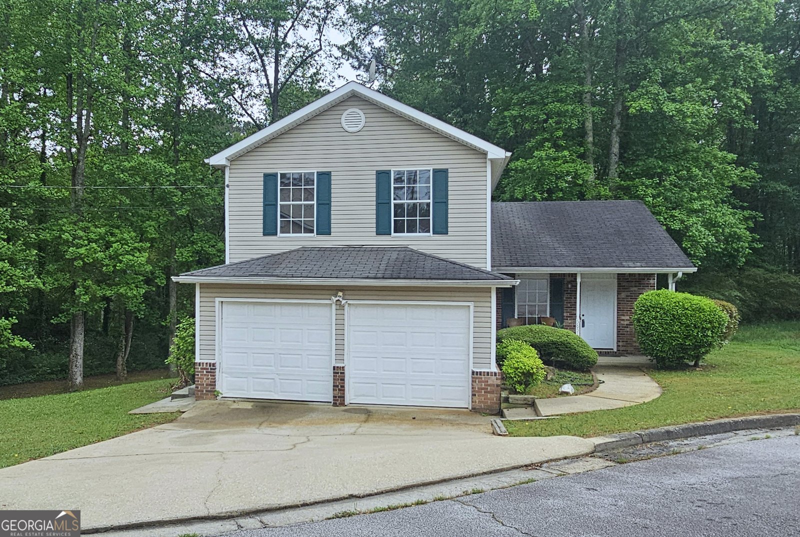 5851 Giles Road Lithonia - 1
