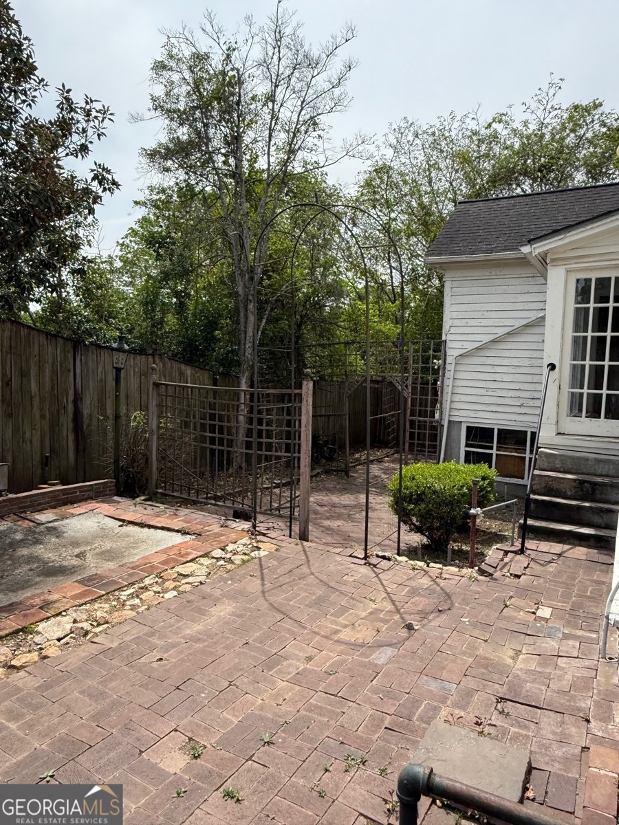 120 Franklin Street Milledgeville - 26