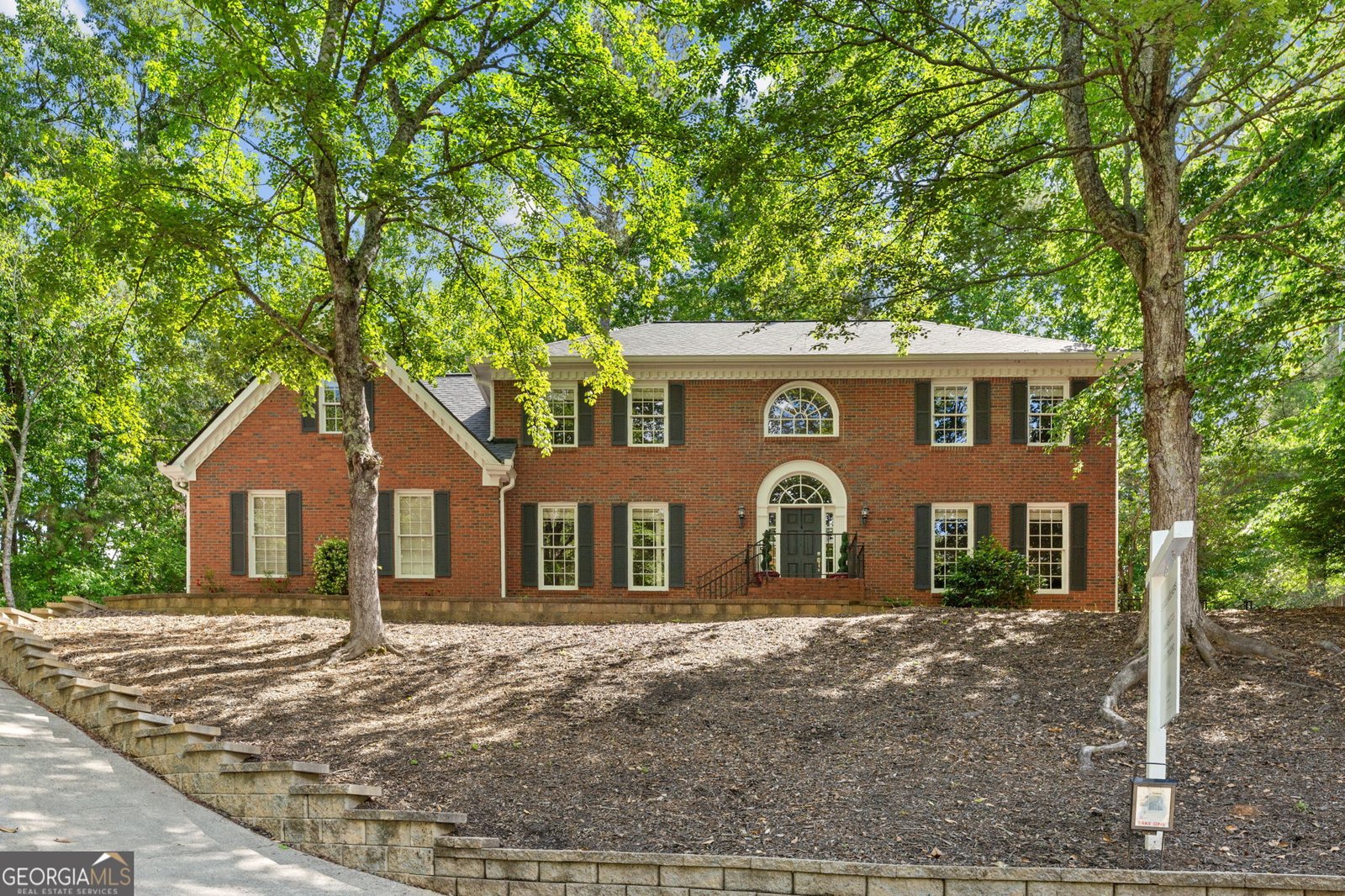 120 North Bluff Alpharetta - 1