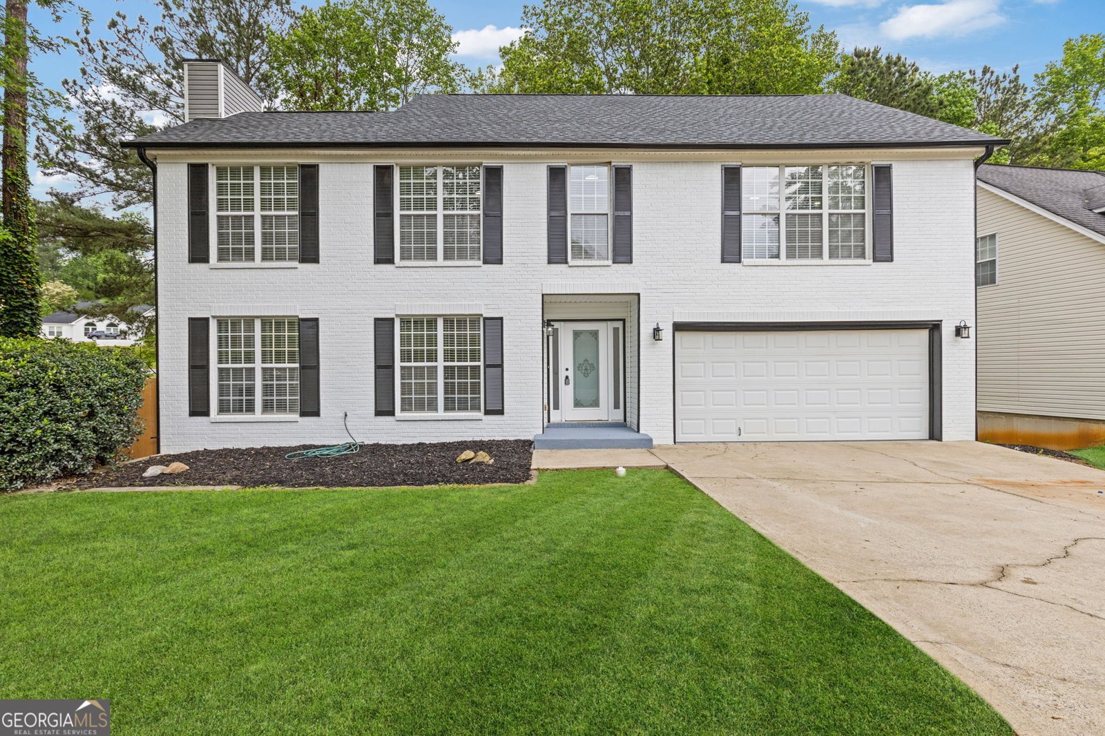 285 Camden Park Drive Lawrenceville - 1
