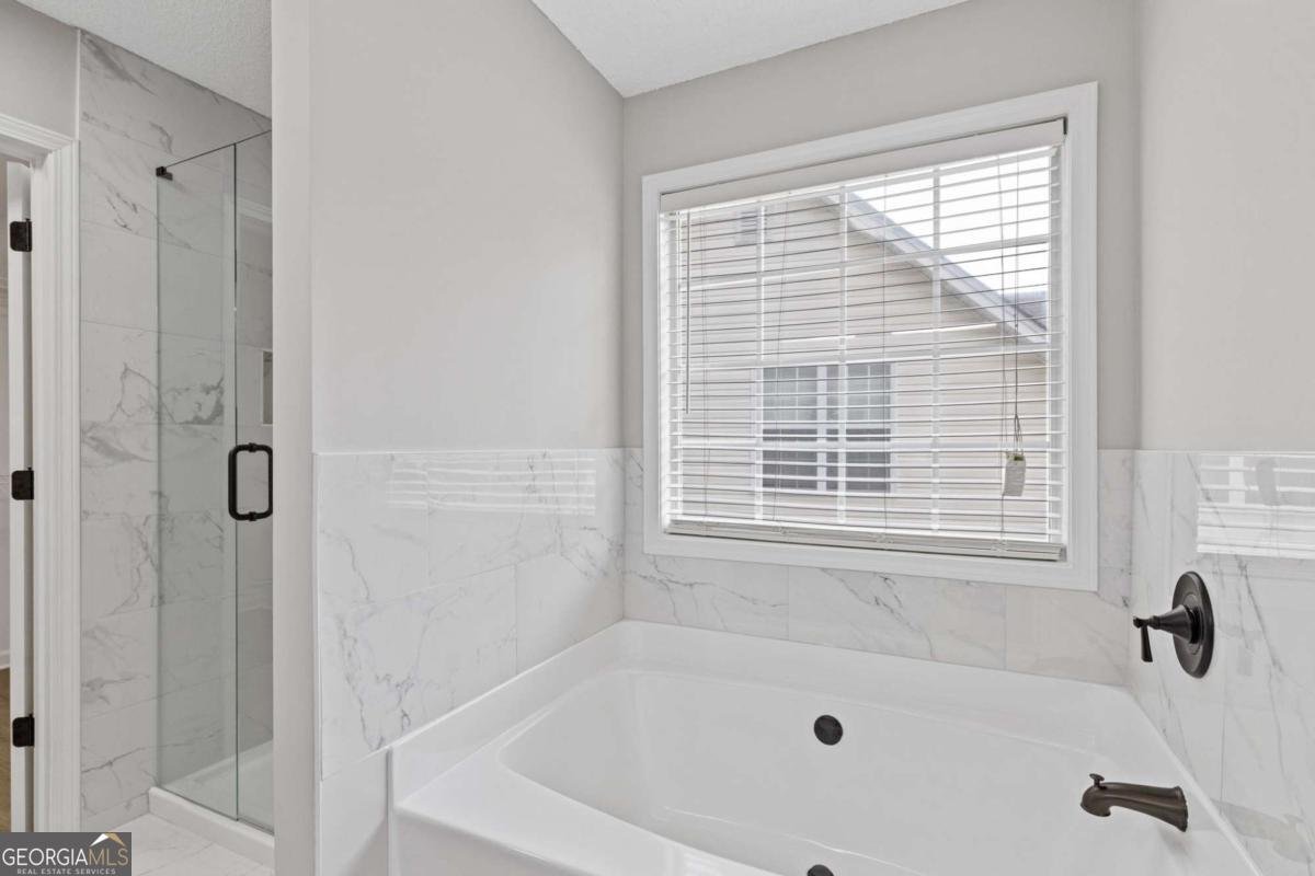 285 Camden Park Drive Lawrenceville - 20