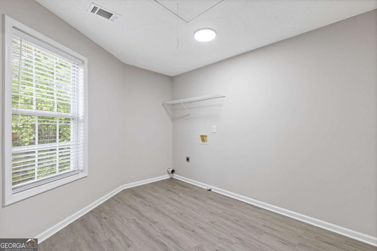 285 Camden Park Drive Lawrenceville - 25