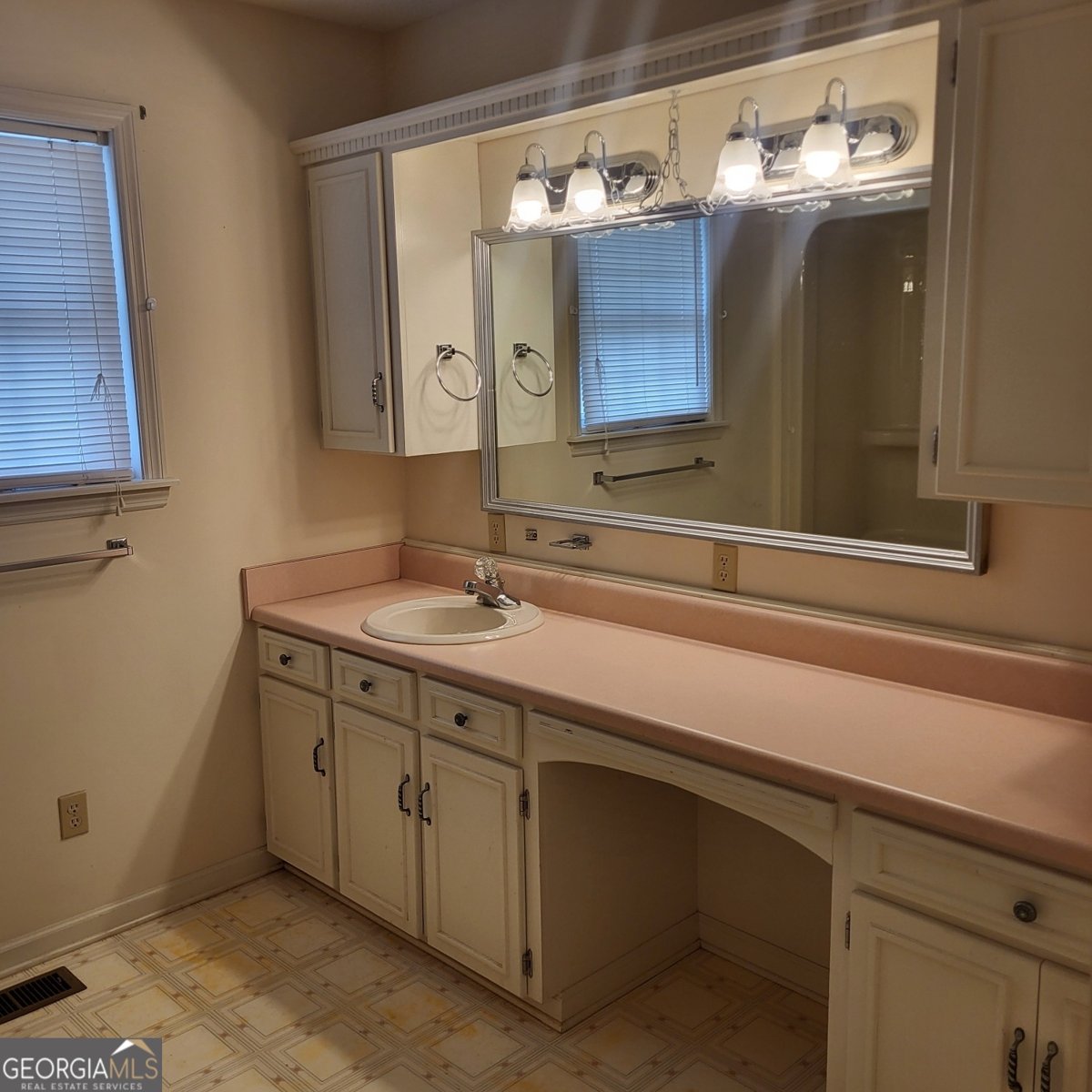 2521 28th Avenue Lanett - 19