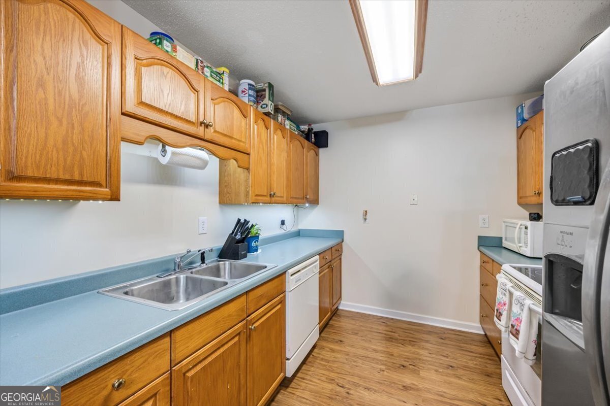 219 Southern Walk Circle Gray - 10