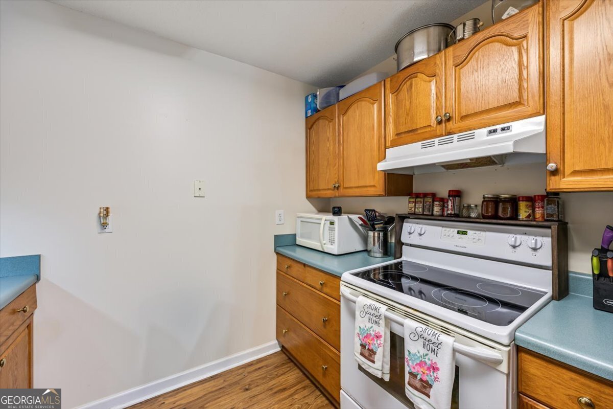219 Southern Walk Circle Gray - 11