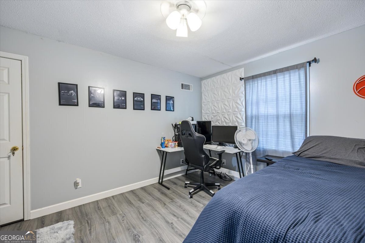 219 Southern Walk Circle Gray - 23