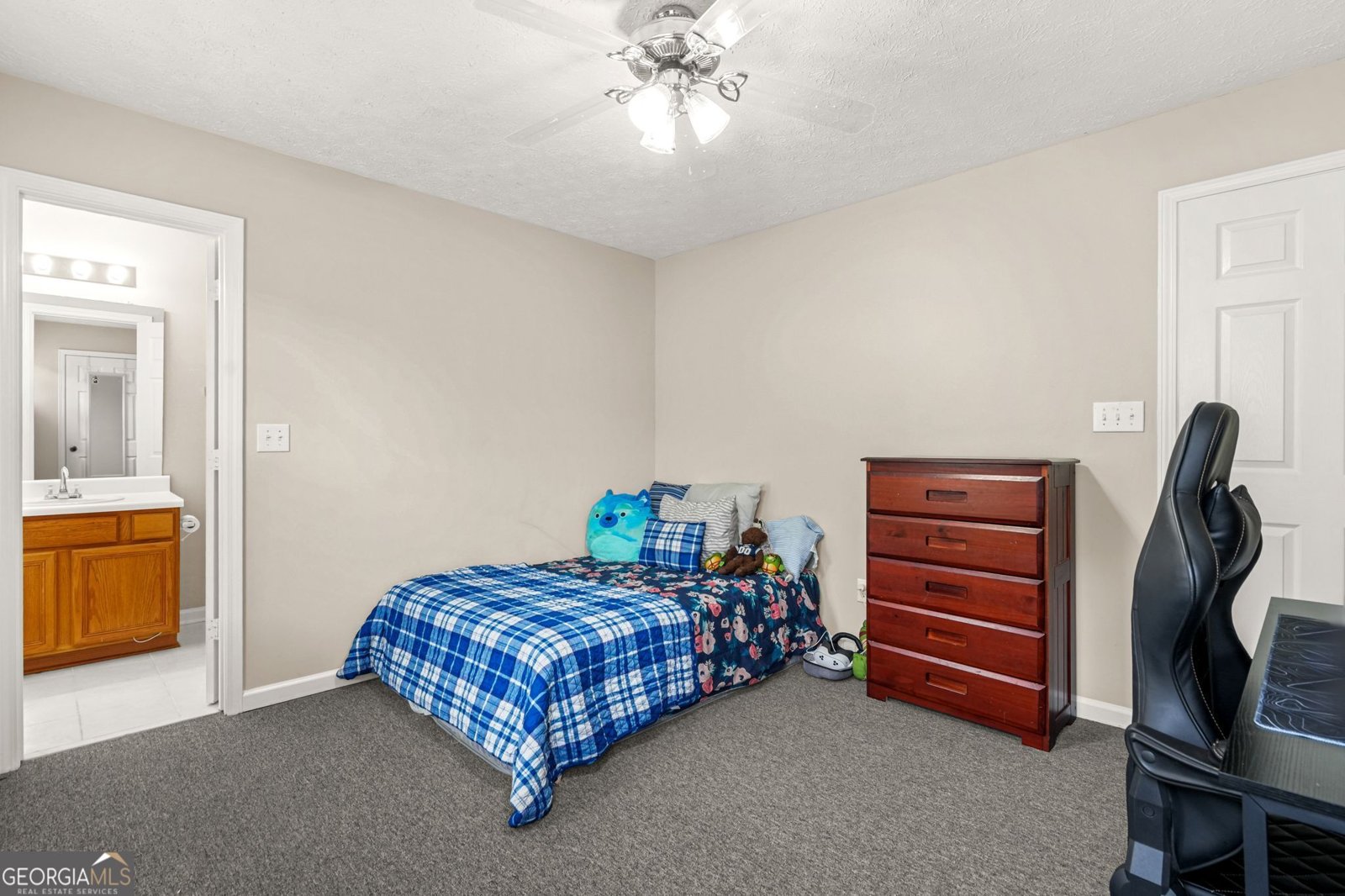 2533 Summit Cove Drive Duluth - 16