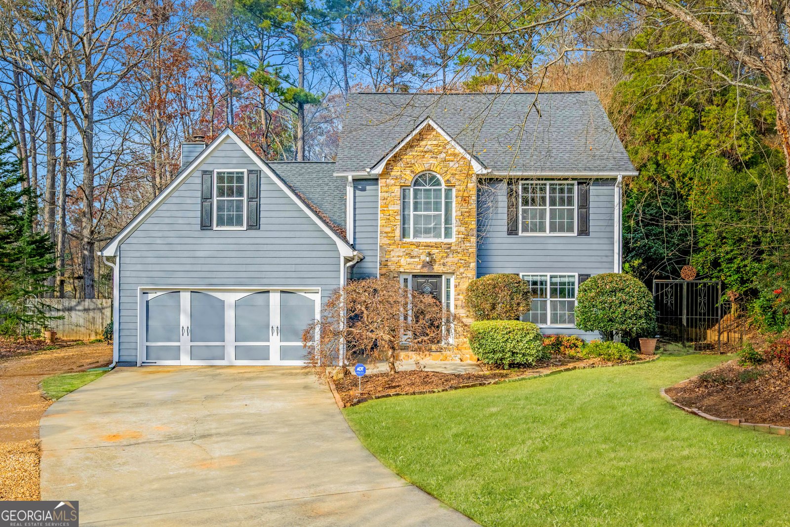 2410 Emerald Drive Loganville - 1