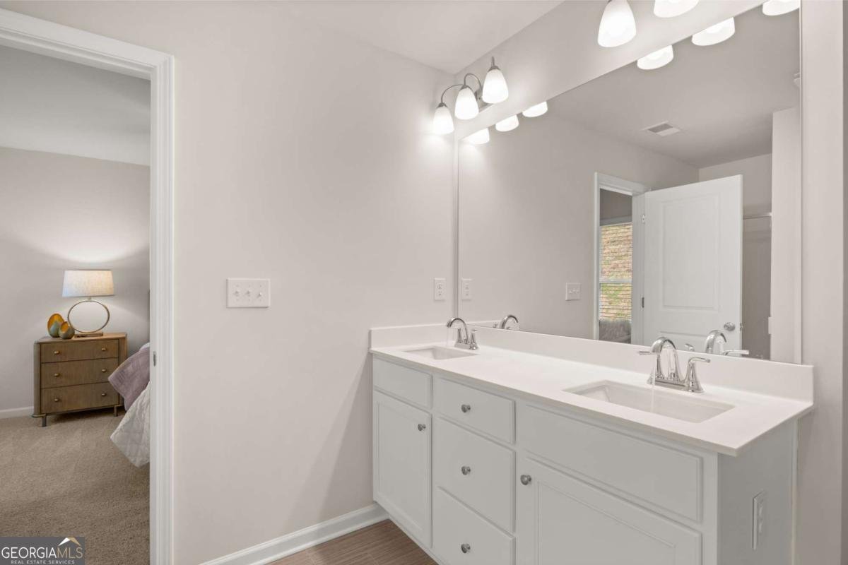 9460 Pinecrest Path Jonesboro - 24
