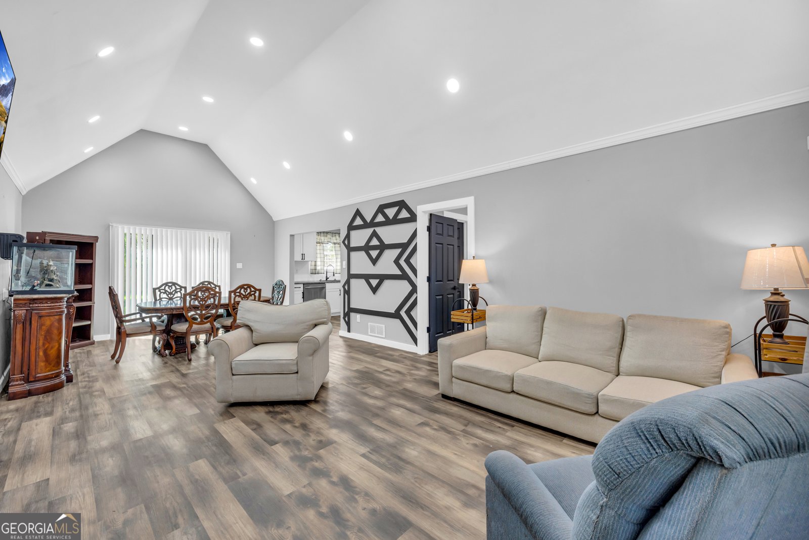 1660 Rose Garden Lane Loganville - 10