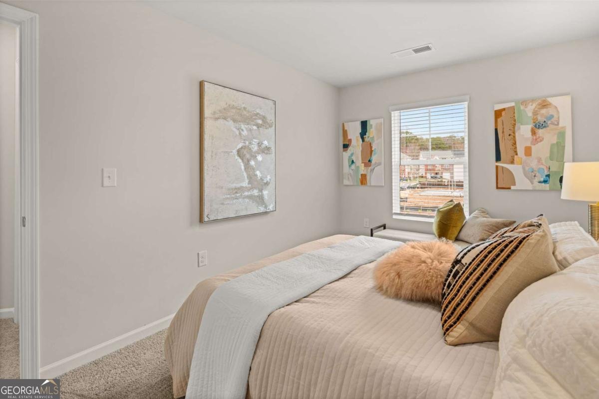 9462 Pinecrest Path Jonesboro - 30