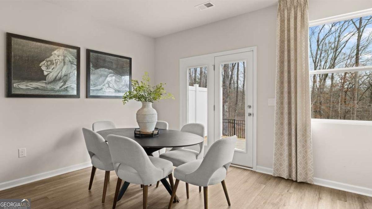 322 Sound Circle Stockbridge - 28