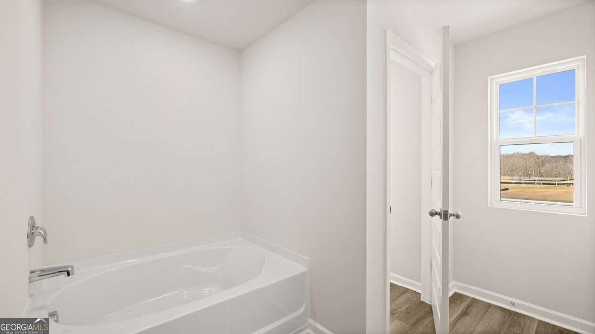 322 Sound Circle Stockbridge - 43