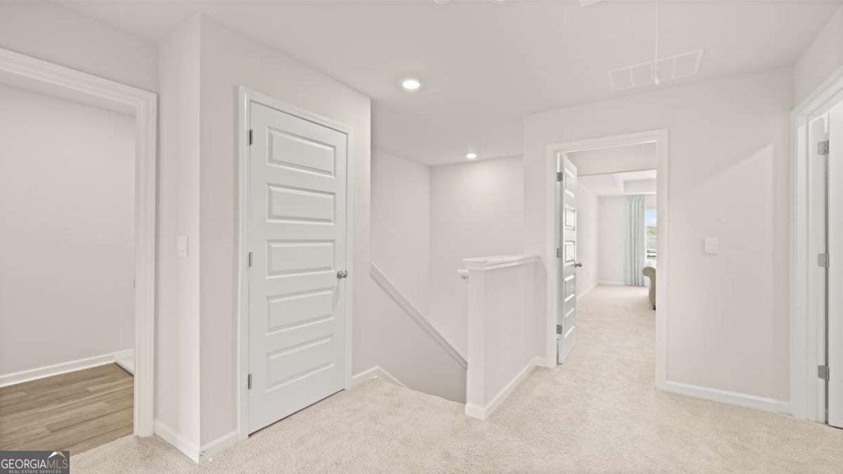 322 Sound Circle Stockbridge - 48