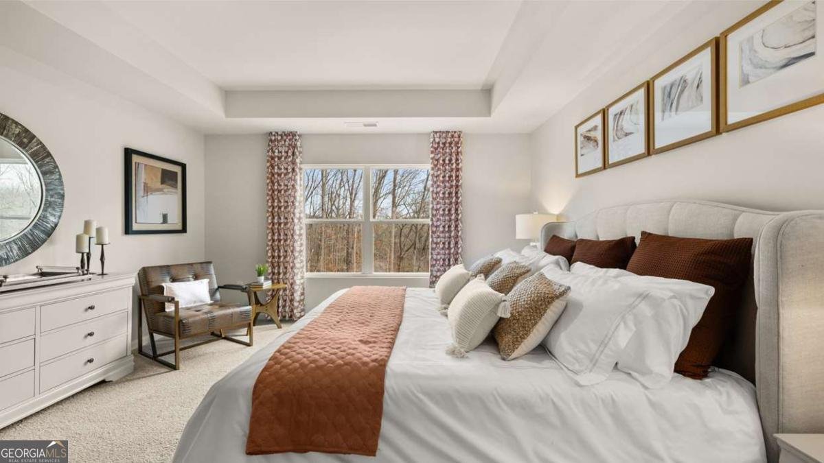 326 Sound Circle Stockbridge - 13