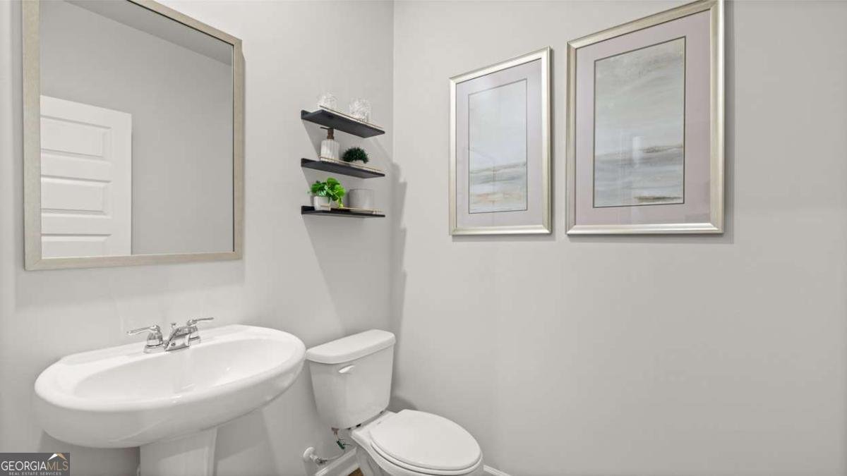 326 Sound Circle Stockbridge - 40