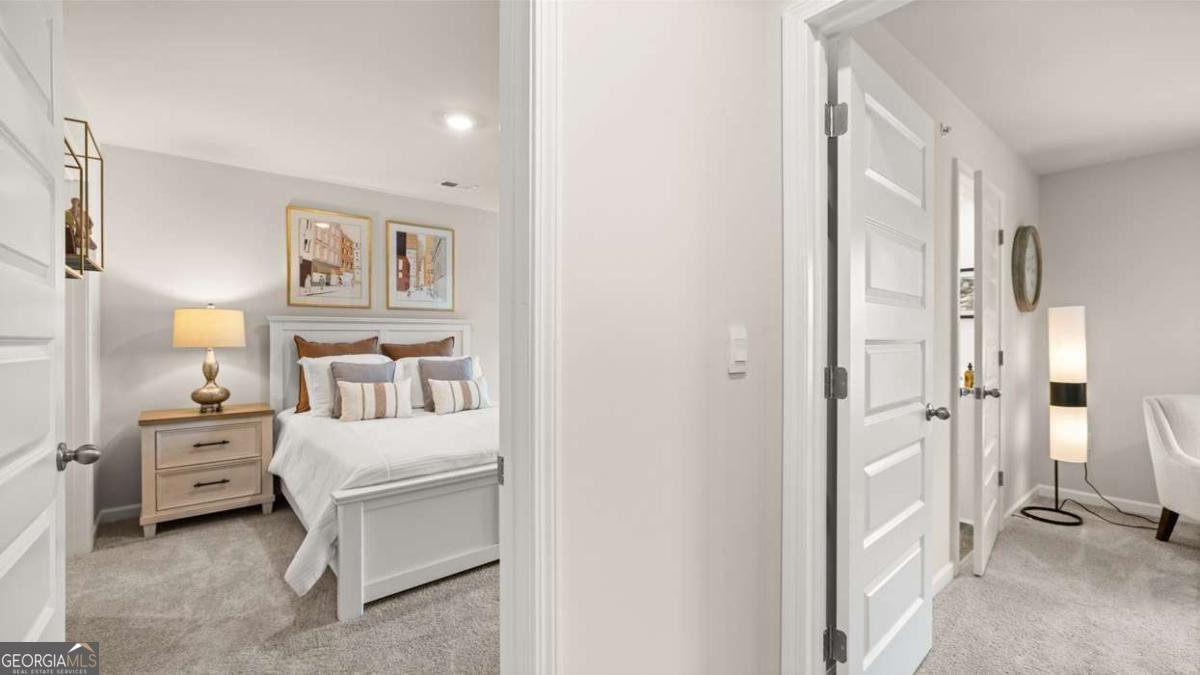 326 Sound Circle Stockbridge - 55