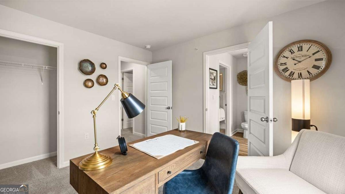 326 Sound Circle Stockbridge - 64