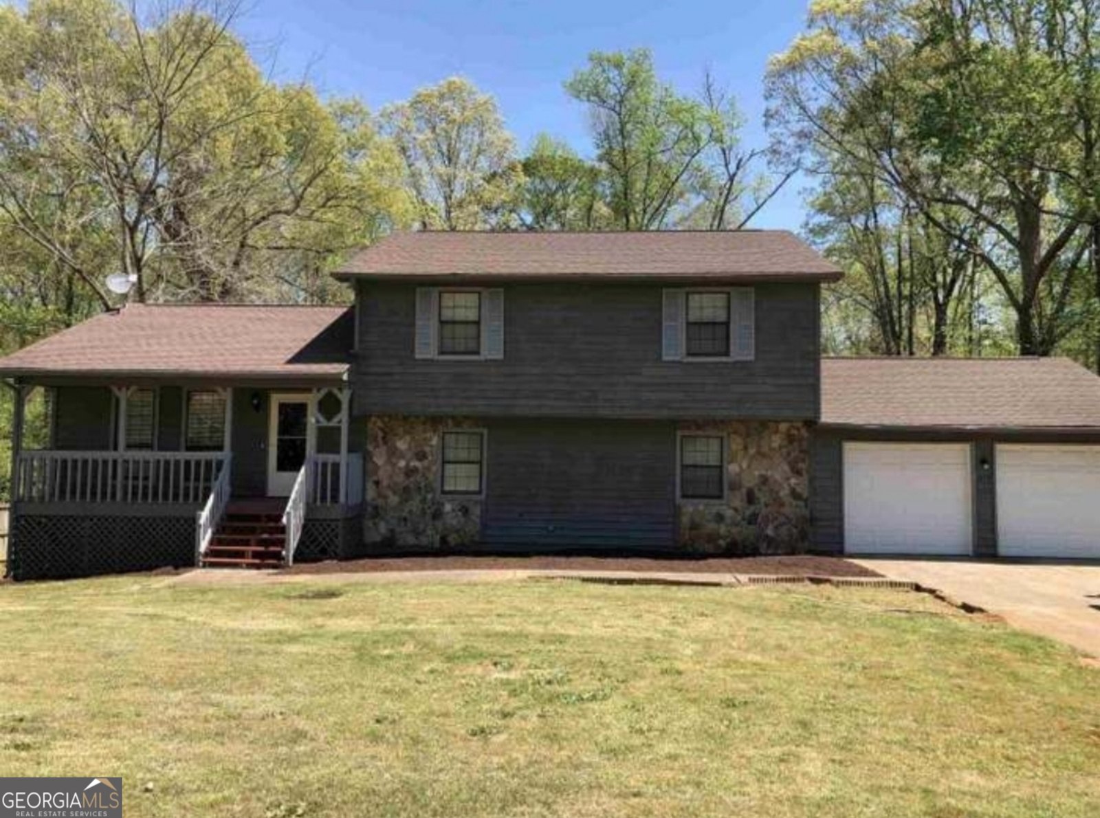 275 Summertown Drive Stockbridge - 1