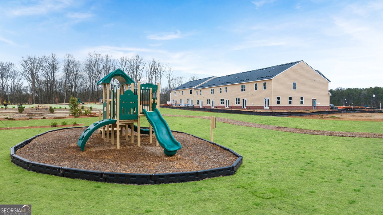 334 Sound Circle Stockbridge - 27