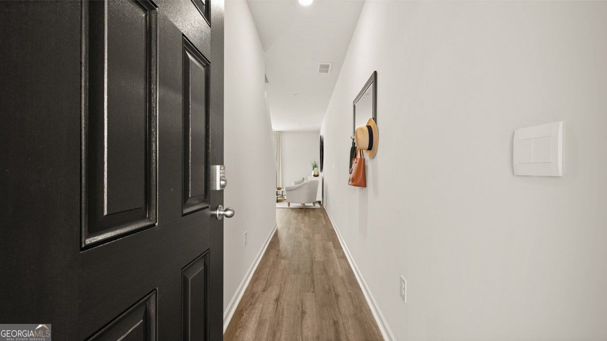334 Sound Circle Stockbridge - 36