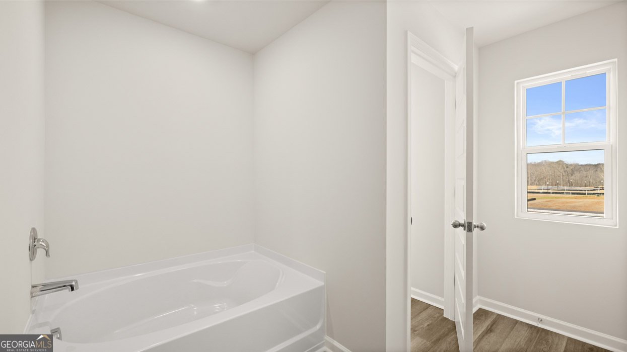 334 Sound Circle Stockbridge - 43