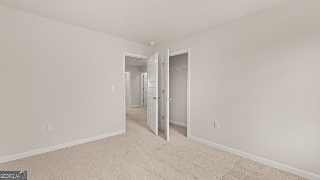 334 Sound Circle Stockbridge - 53