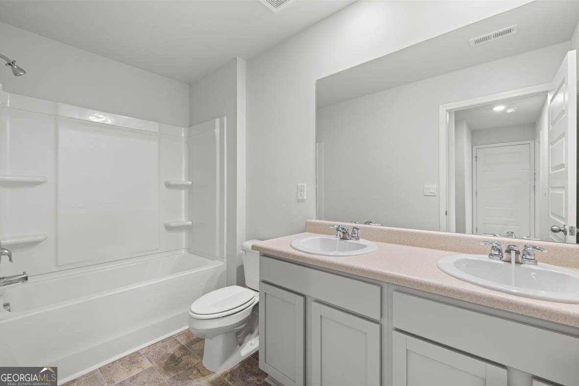 334 Sound Circle Stockbridge - 60