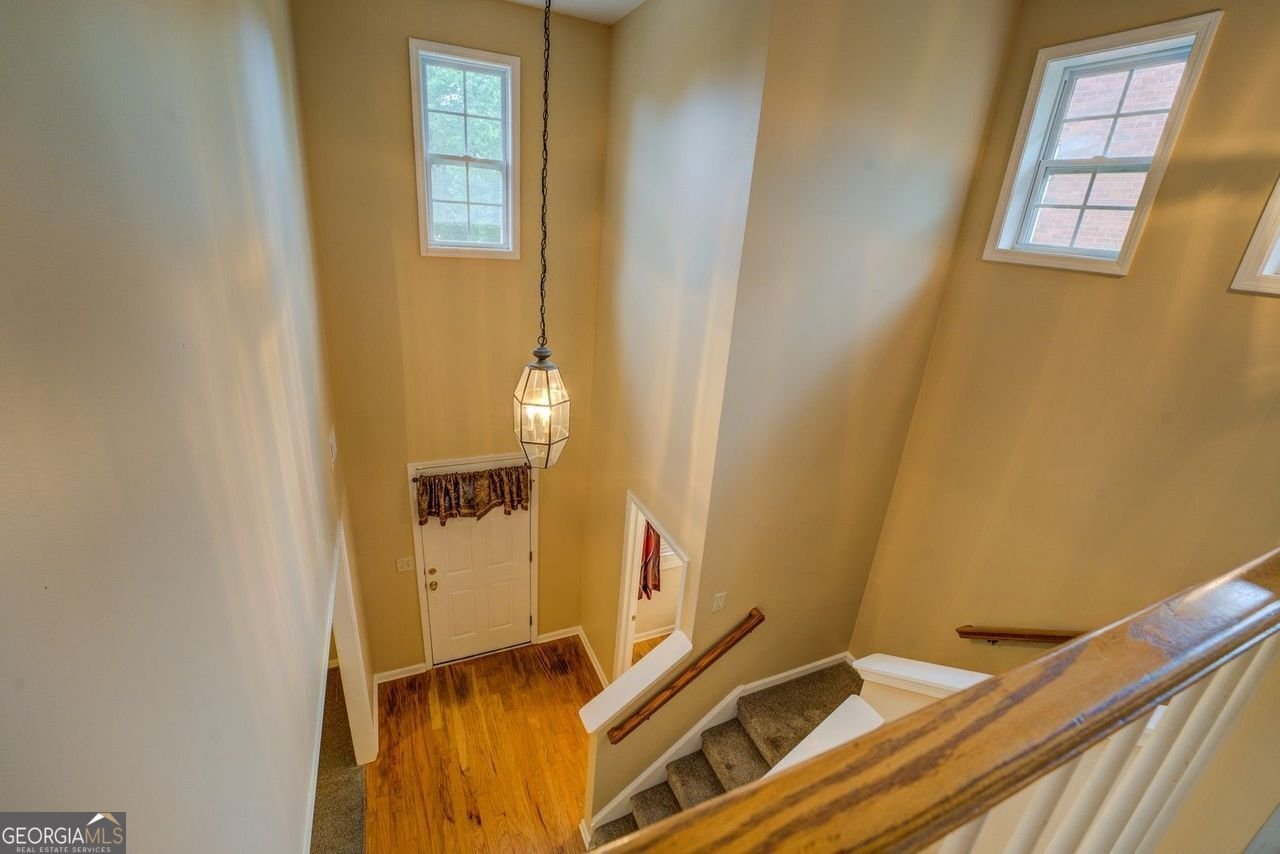 1670 COOPER LAKES Drive Grayson - 31