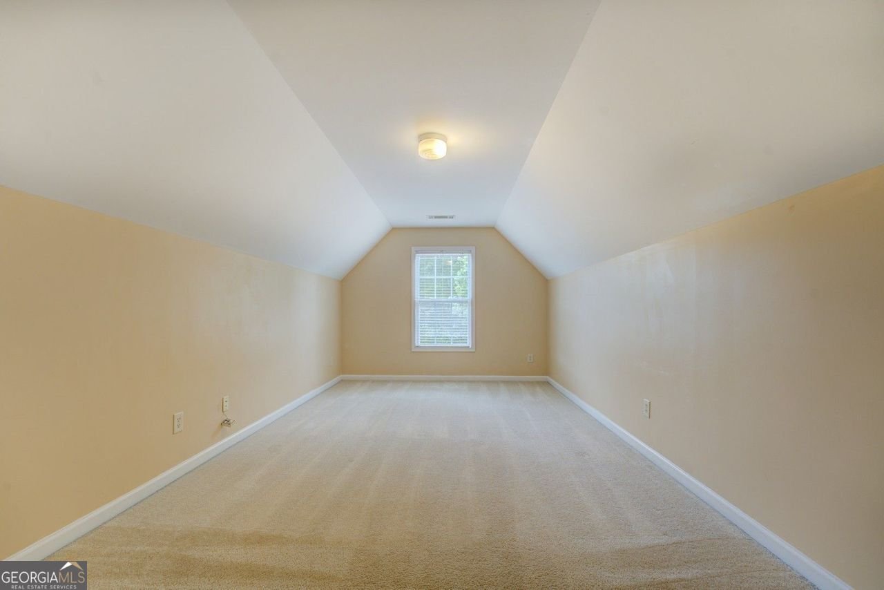 1670 COOPER LAKES Drive Grayson - 34
